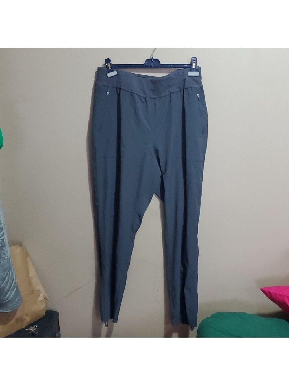 Active zone grey pants size large